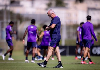 Dorival Júnior vai para o quarto jogo pelo Corinthians.jpeg