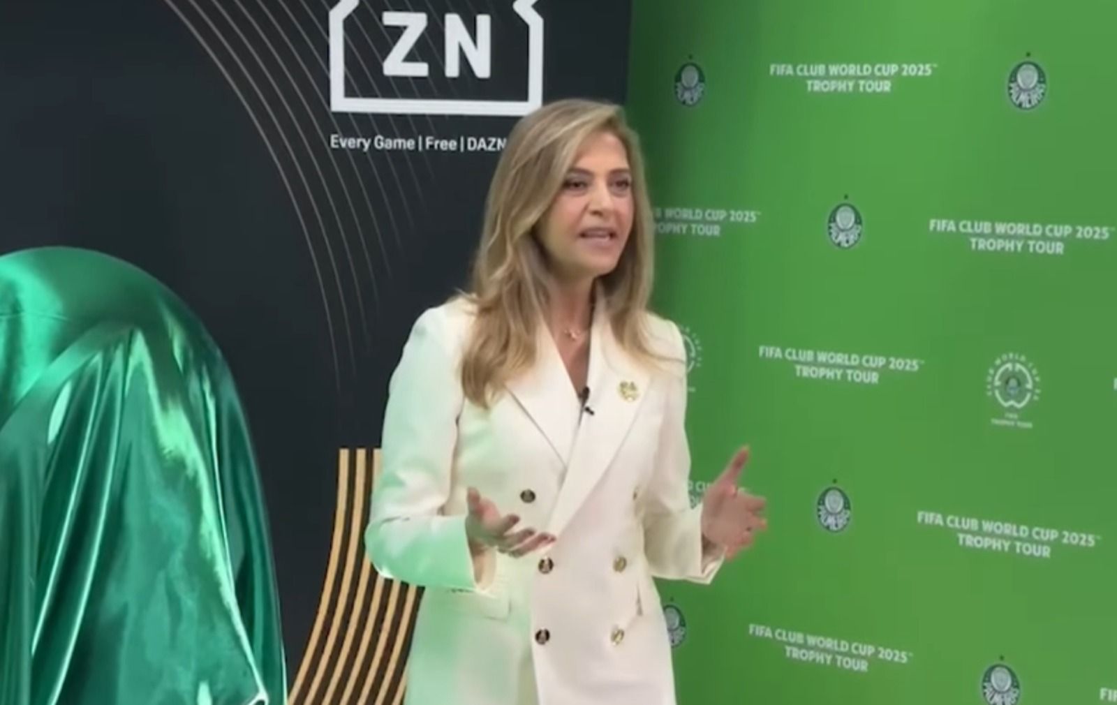 Leila descarta preocupação com Messi no Super Mundial e garante Palmeiras forte