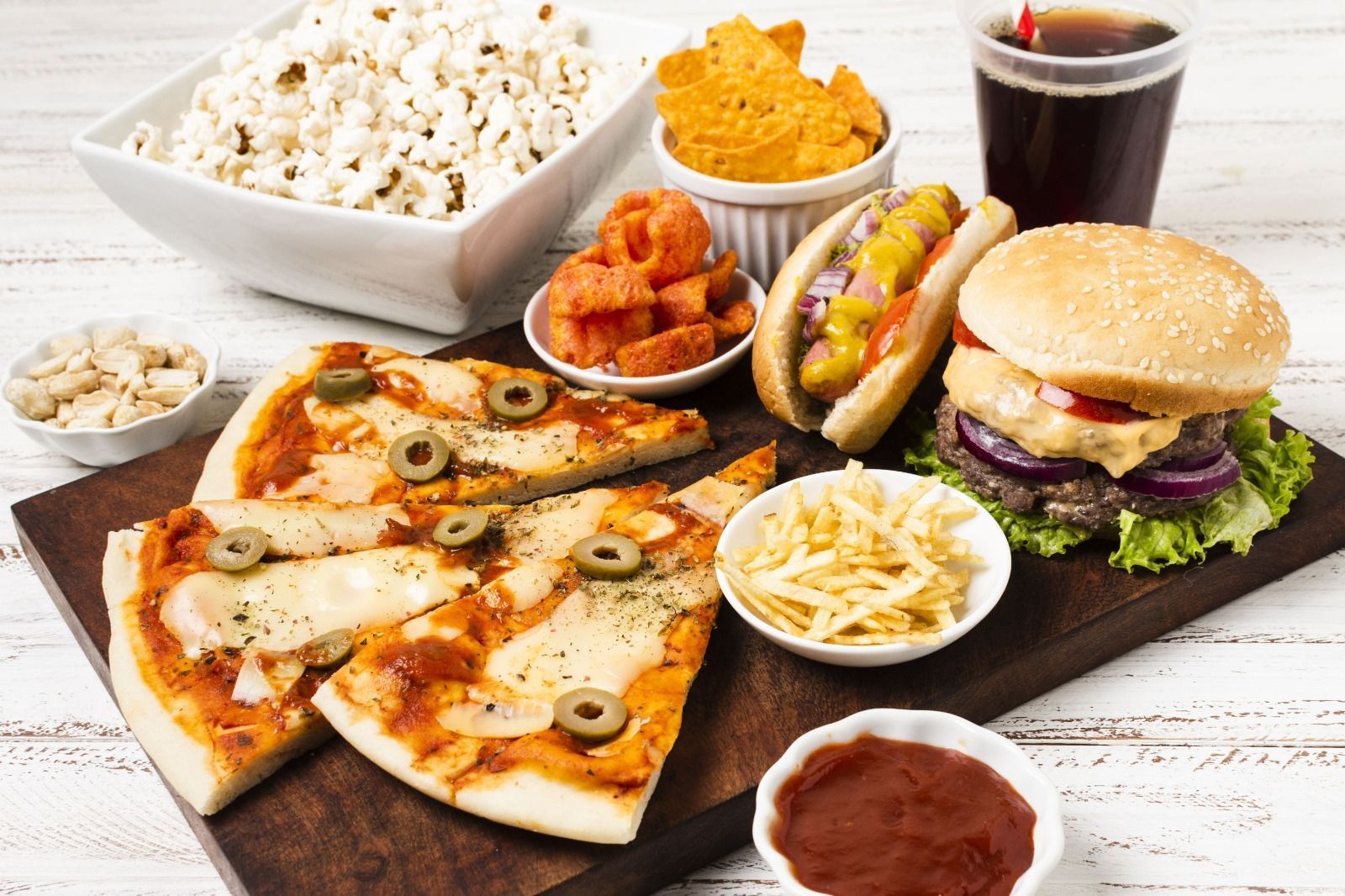 Alimentos gordurosos ficam mais difíceis de digerir com o envelhecimento