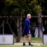 Corinthians identifica carência no ataque e monitora jogadores de velocidade