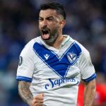 Com Valentín Gómez em campo, Vélez-ARG goleia Bulo Bulo-BOL e avança na Libertadores