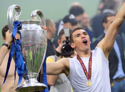 Lúcio campeão da Champions League com a Inter de Milão em 2010