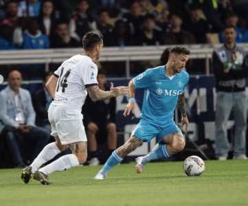 Napoli e Parma empataram em 0 a 0 pelo Campeonato Italiano