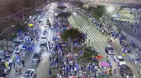 trânsito_noite_clássico