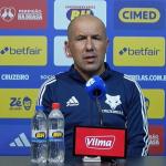 Jardim explica 'demora' em substituições no Cruzeiro e elogia Gabigol