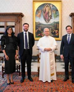 JD Vance se encontrou com o Papa