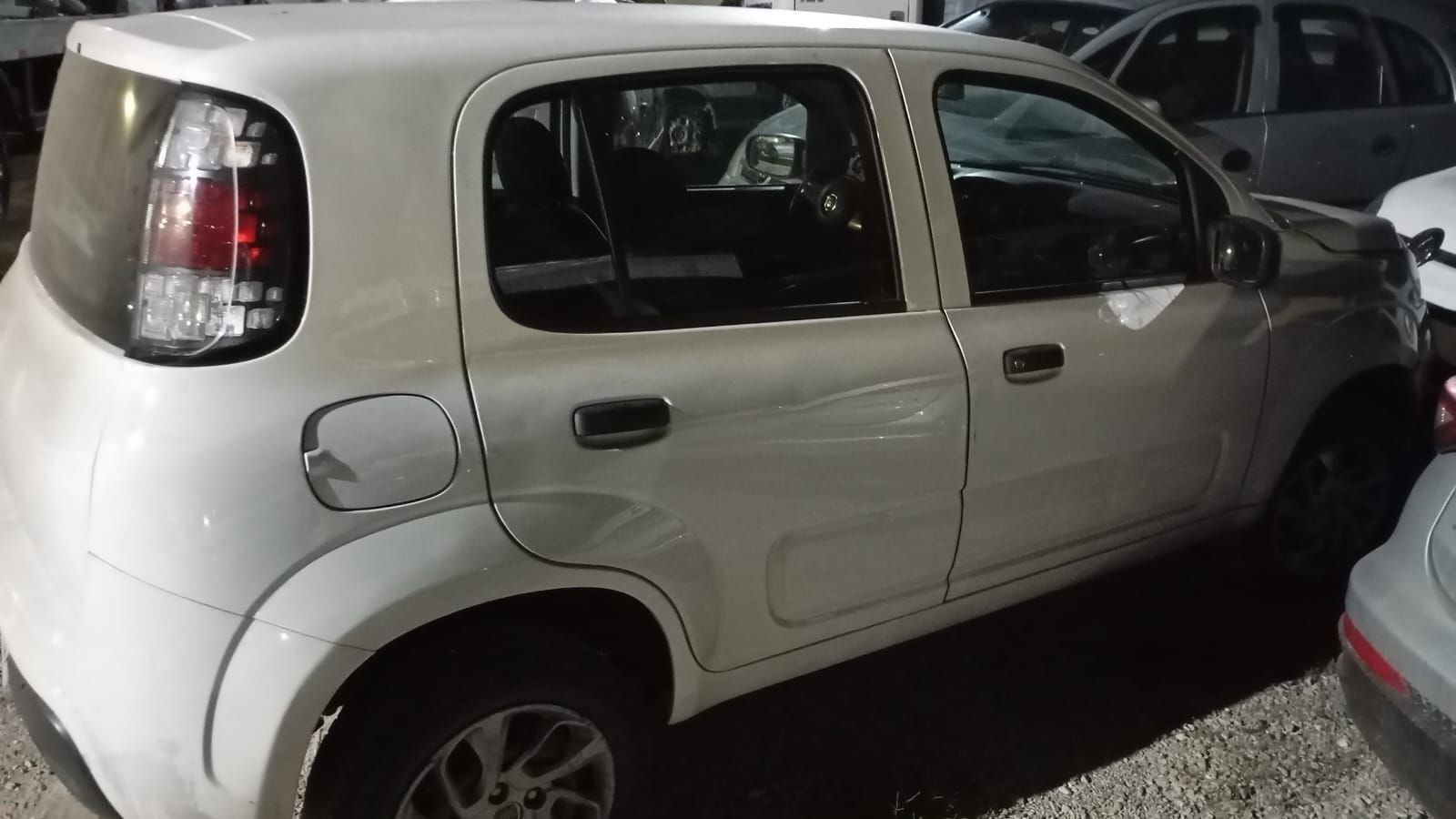 Homem é preso e menores são apreendidos após roubo de veículo em BH