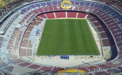Estádio Camp Nou durante reforma