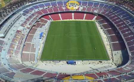 Estádio Camp Nou durante reforma
