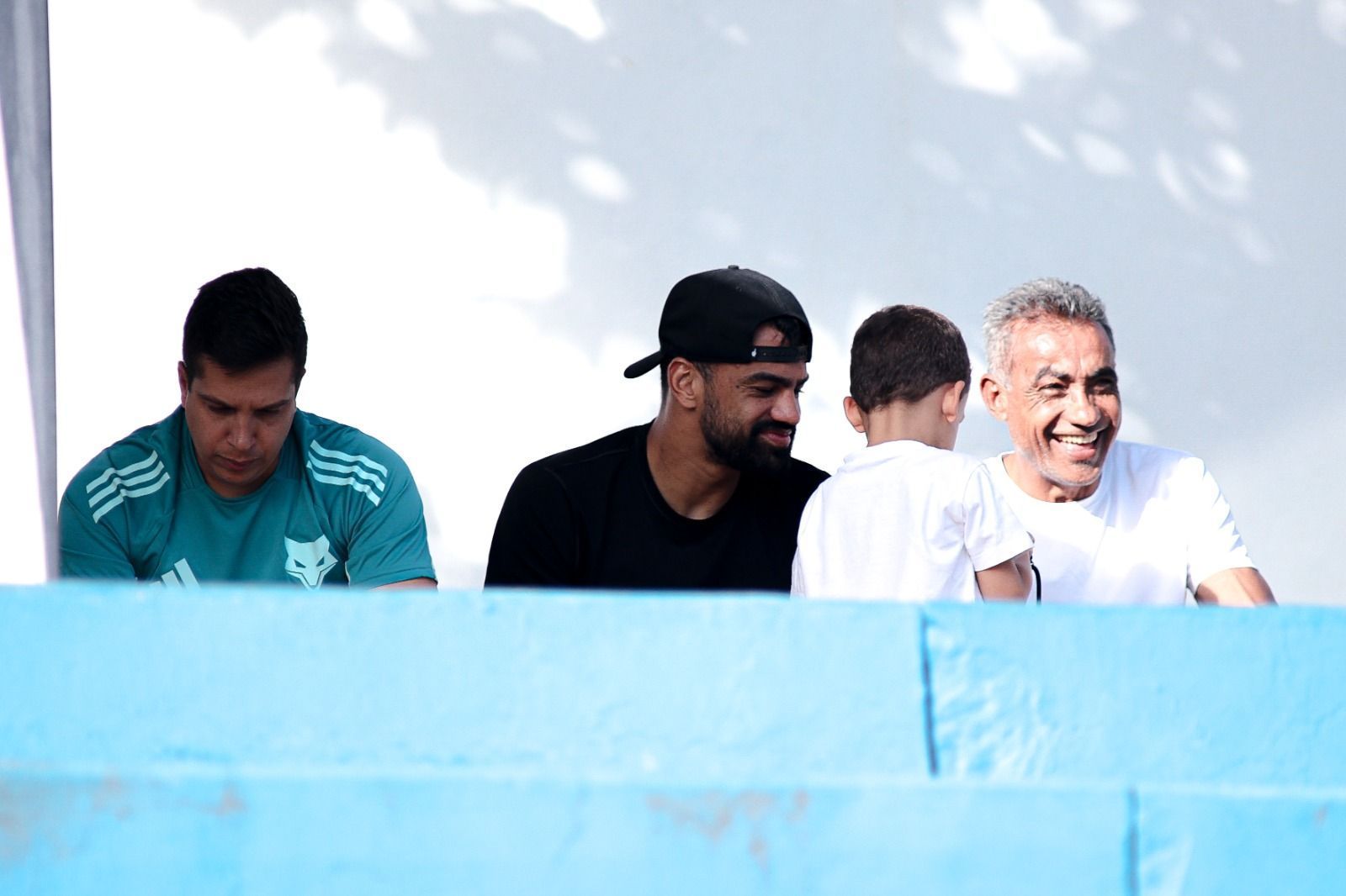 Fabrício Bruno assiste a Cruzeiro x Corinthians pelo Brasileiro Sub-20 na Toca I