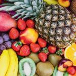 9 frutas ricas em cálcio que ajudam a fortalecer ossos e músculos