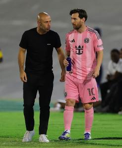 Javier Mascherano e Lionel Messi em jogo do Inter Miami