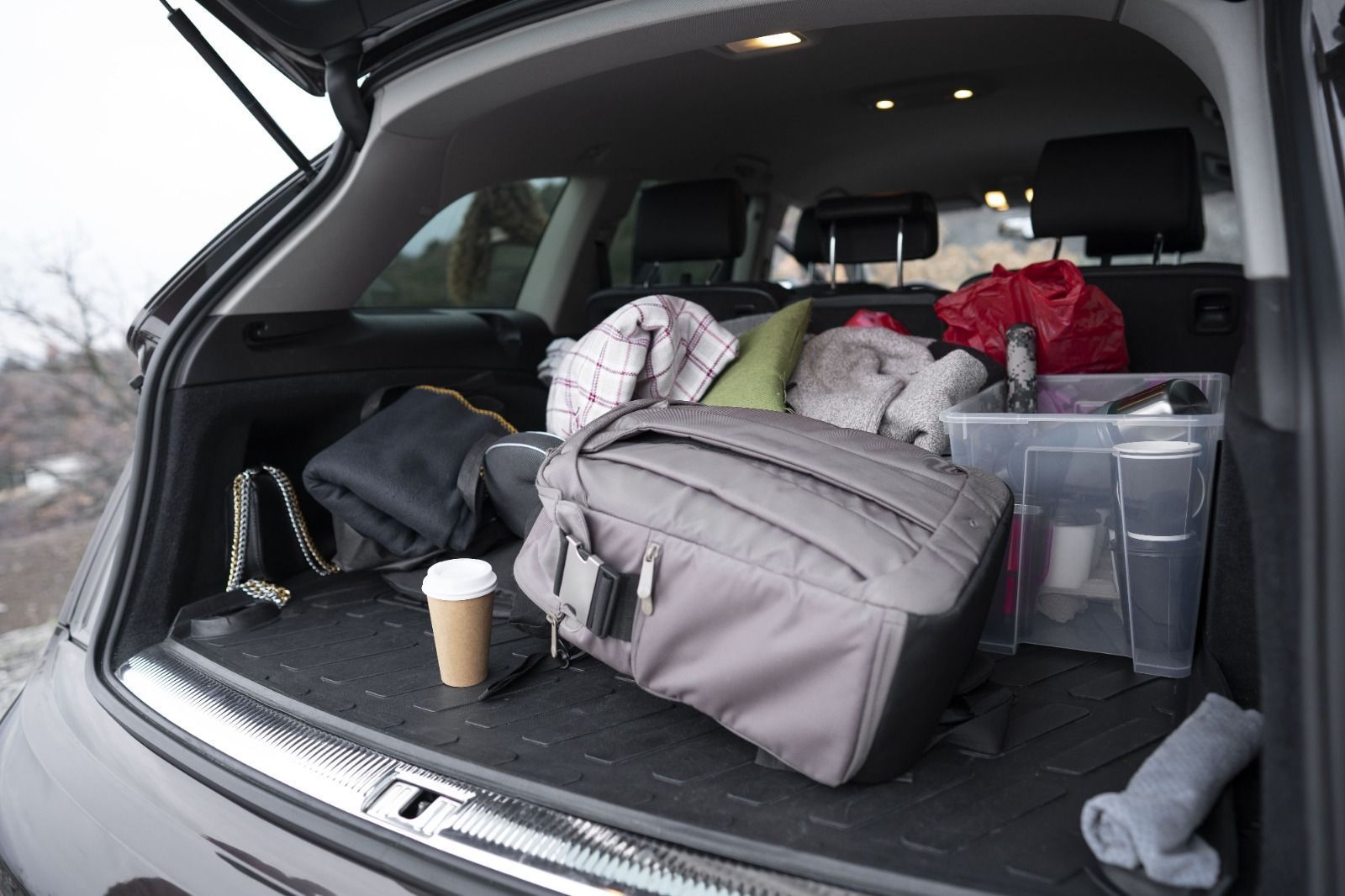 Ladrões encontraram uma porta dos fundos no seu carro; aprenda como fechá-la