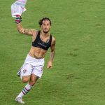 Com golaço no fim, Fluminense vence clássico contra o Vasco pelo Brasileiro