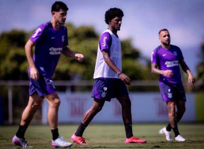 Corinthians enfrenta o Huracán nesta terça-feira (27), às 21h30 (de Brasília)