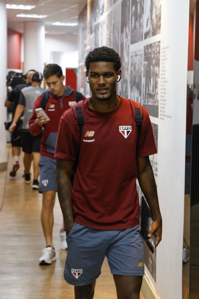 De contrato renovado com o São Paulo, Lucas Ferreira atuará como titular contra o Talleres