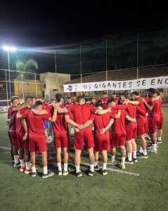 Cienciano-PER fez seu primeiro treinamento em Belo Horizonte em quadra society na Pampulha