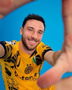 Carlos Augusto, lateral-esquerdo da Inter de Milão