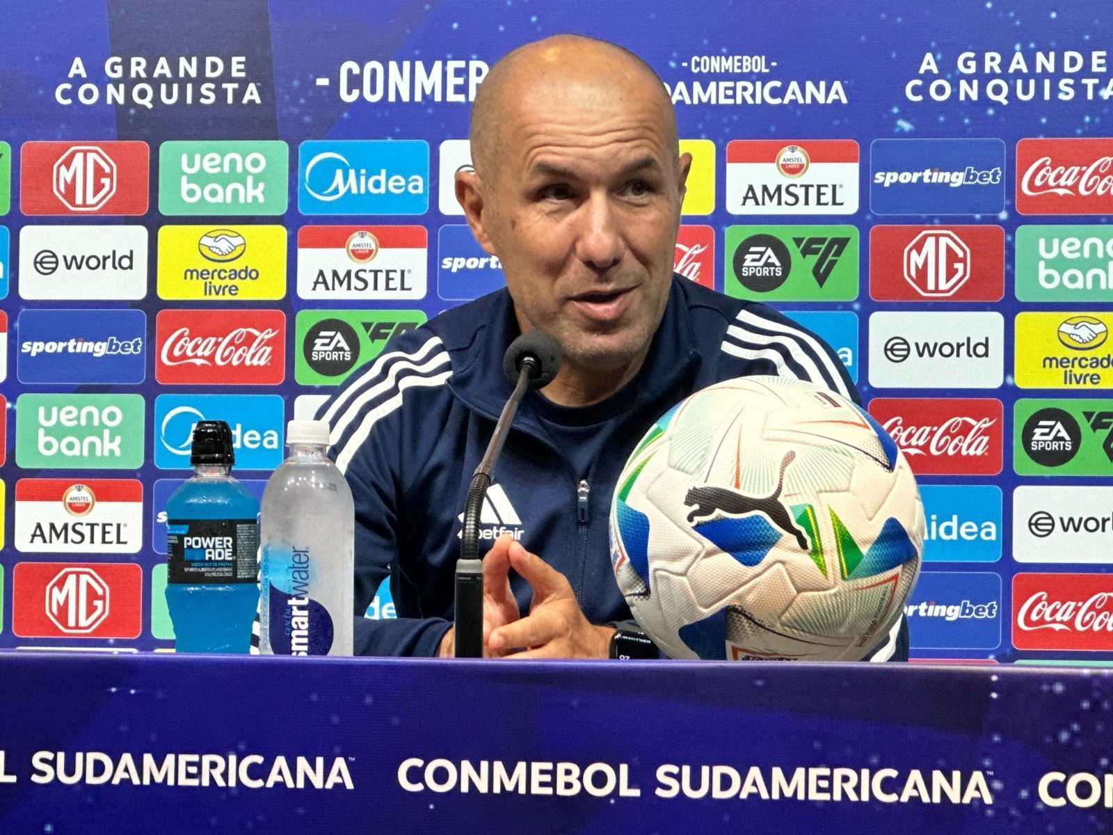 Jardim aponta 'lição' para o Cruzeiro após despedida na Sul-Americana