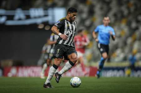 Hulk em jogo do Atlético contra o Cienciano pela Sul-Americana, na Arena MRV