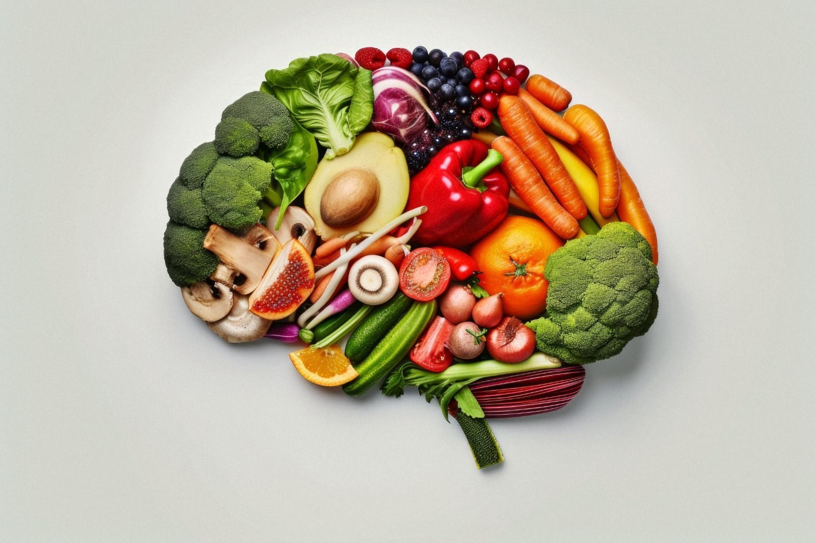 5 alimentos que estimulam o cérebro e que você pode consumir diariamente para melhorar o foco e a memória