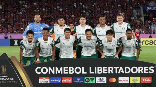 Jogadores do Palmeiras antes de jogo pela Copa Libertadores