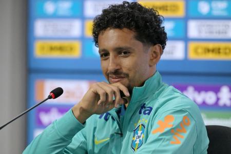 Fotos do treino da Seleção Brasileira nesta terça-feira (3), no CT Joaquim Grava, do Corinthians, em São Paulo