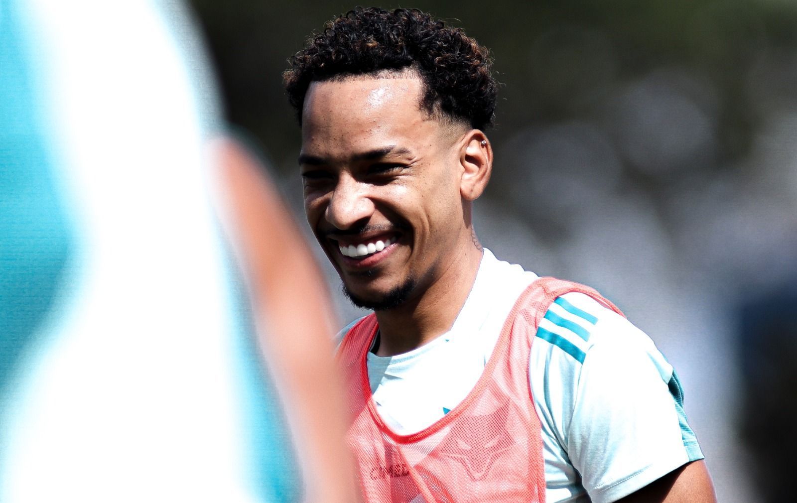 Comentarista lamenta ausência de Matheus Pereira, do Cruzeiro, na Seleção Brasileira