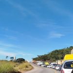 Engavetamento entre quatro veículos deixa mais de 8 km de congestionamento na BR 381