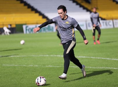 Nicolas começa entre os titulares nesta segunda-feira