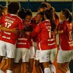 América busca placar, mas sofre gol no fim e perde para o Inter no Brasileiro Feminino