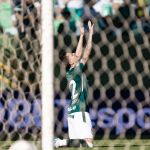 Cria do Cruzeiro faz golaço pelo Goiás em jogo da Série B; assista