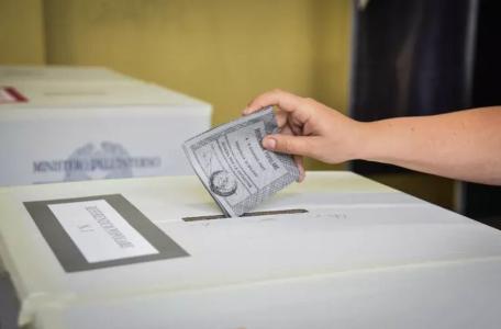 Votação Itália