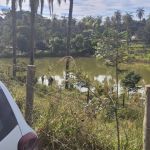 Mulher encontrada amarrada em pedra em lago tinha dívida de R$ 2 mil com tráfico