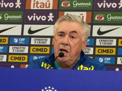 Carlo Ancelotti durante entrevista coletiva como técnico da Seleção Brasileira em junho de 2025