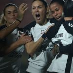 Corinthians bate Flamengo e amplia sequência positiva no Brasileiro Feminino