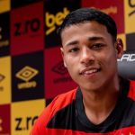 Joia do Sport assina seu primeiro contrato profissional com multa milionária