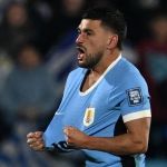 Arrascaeta marca golaço, Uruguai vence Venezuela e ultrapassa Brasil nas Eliminatórias