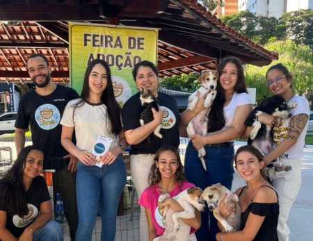 Feira de Adoção Ipatinga