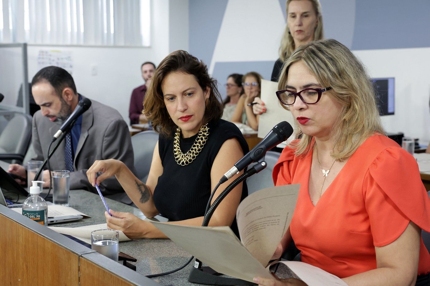 Oposição a Zema promete acionar STF contra fim de referendo para venda da Copasa