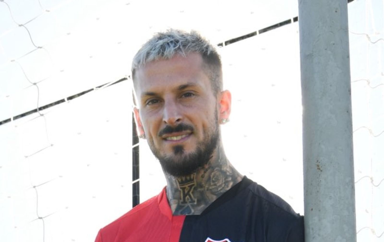 Em longo jejum de gols, Benedetto é anunciado por clube argentino
