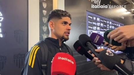 Rubens, do Atlético, na zona mista