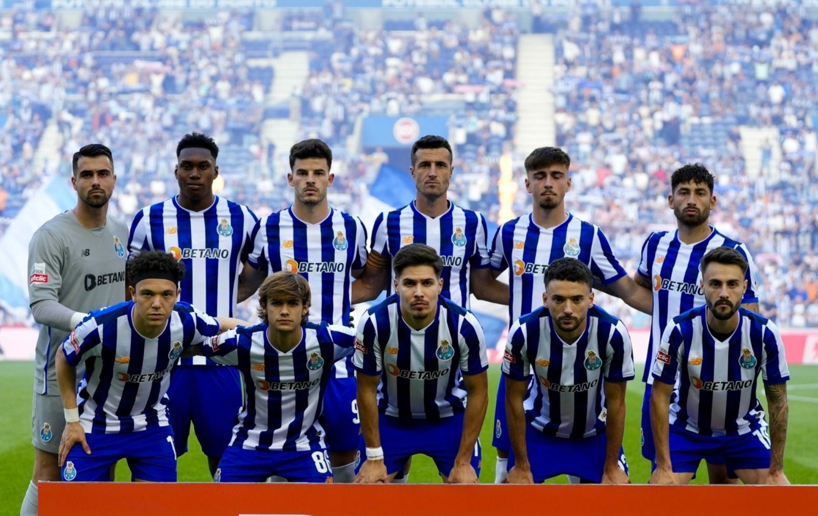 Principal jogador do Porto tem lesão confirmada e vira desfalque contra o Palmeiras