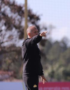 Eduardo Baptista preparou equipe do Criciúma para enfrentar o Amazonas