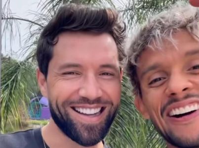 Felipe, ex-jogador, e Gustavo Scarpa, do Atlético