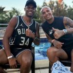 De folga, Júnior Santos reencontra Deyverson, ex-companheiro de Atlético: ‘Fenômeno’