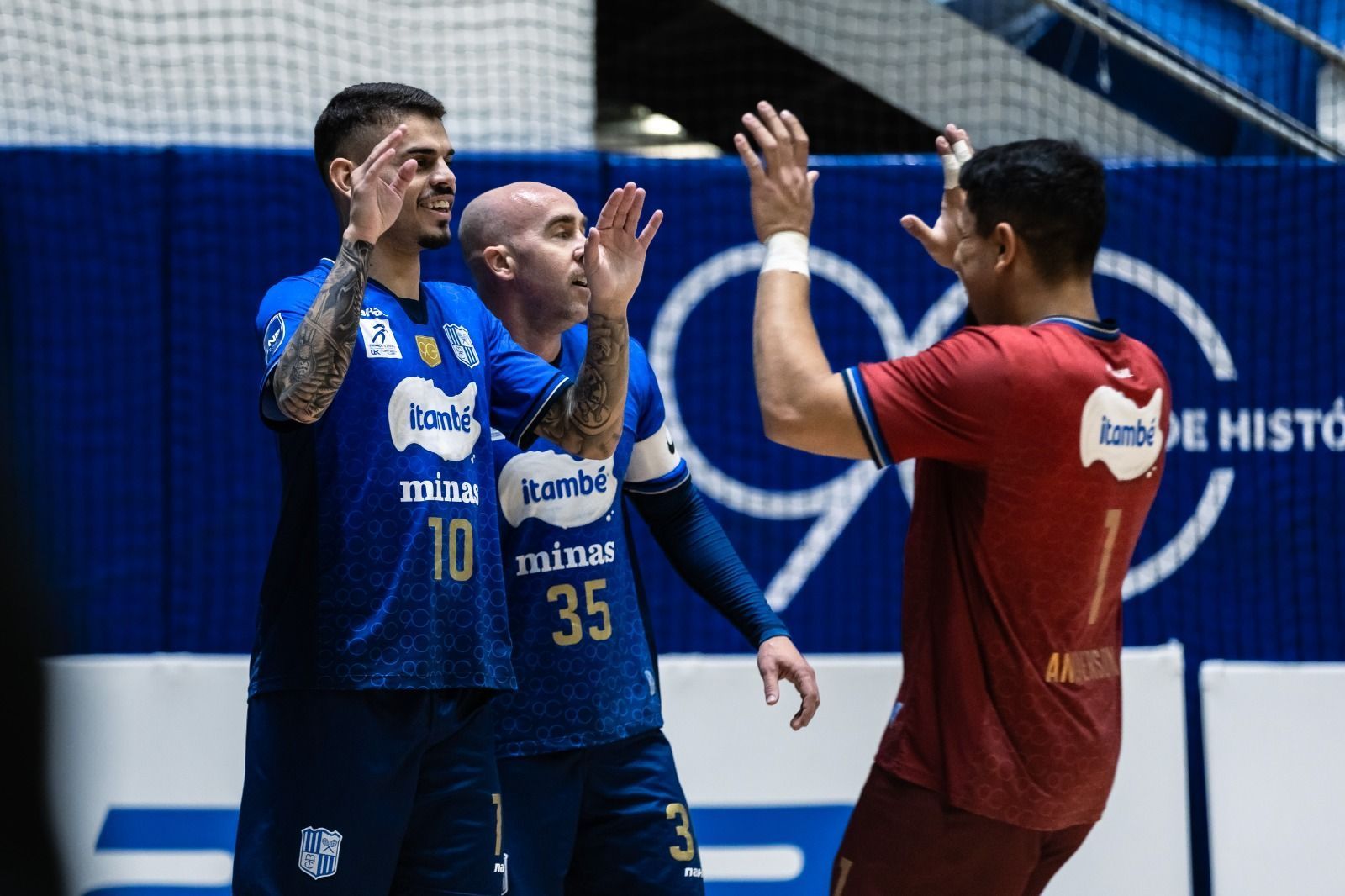 Itambé Minas bate Esporte Futuro e volta a vencer na Liga Nacional de Futsal