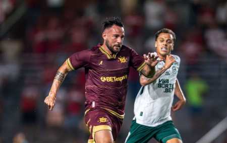 CRB de Giovanni Piccolomo venceu o Goiás na Série B do Campeonato Brasileiro