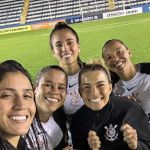 Fora de casa, Corinthians atropela o Inter pelo Brasileirão Feminino