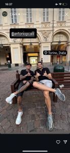 Dudu, do Atlético, curtindo férias na Itália